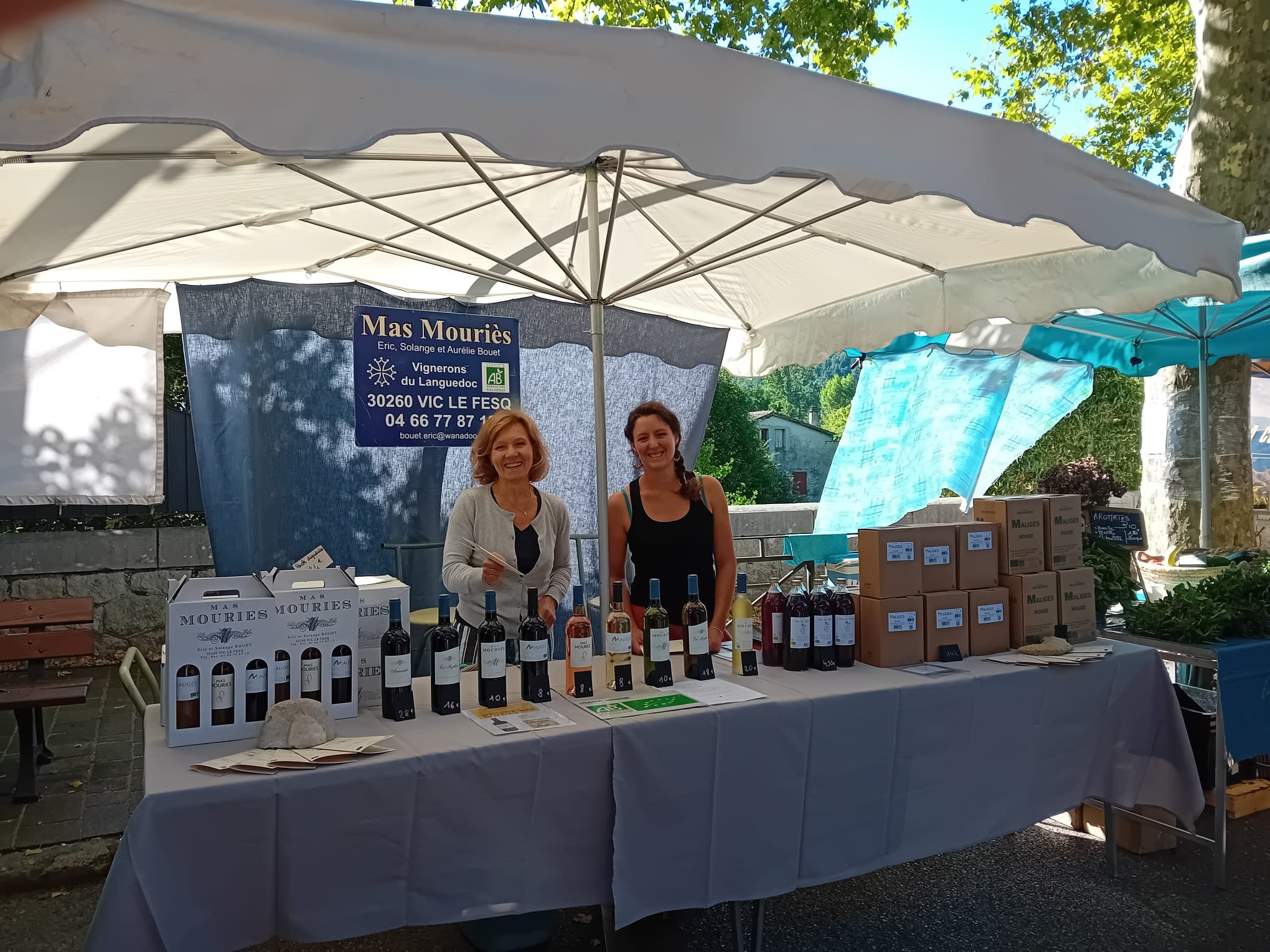 Vue de l'étal au marché